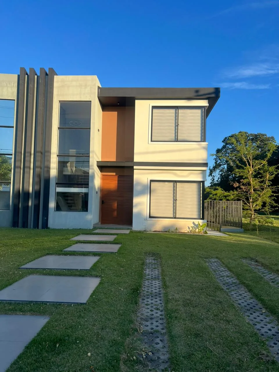 Casa en Venta Dentro de Condominio - Zona Norte